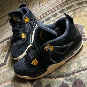 Authentic Jordan Royalty 4s